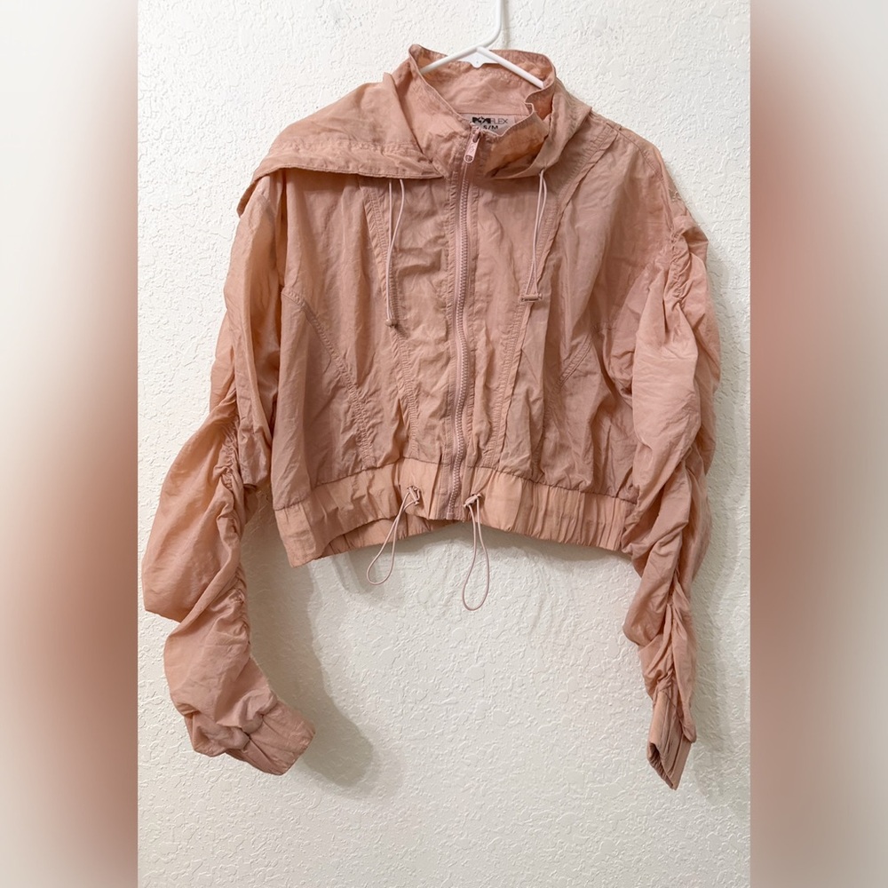 POPFLEX Blush Pink Windbreaker Jacket Size
S/M